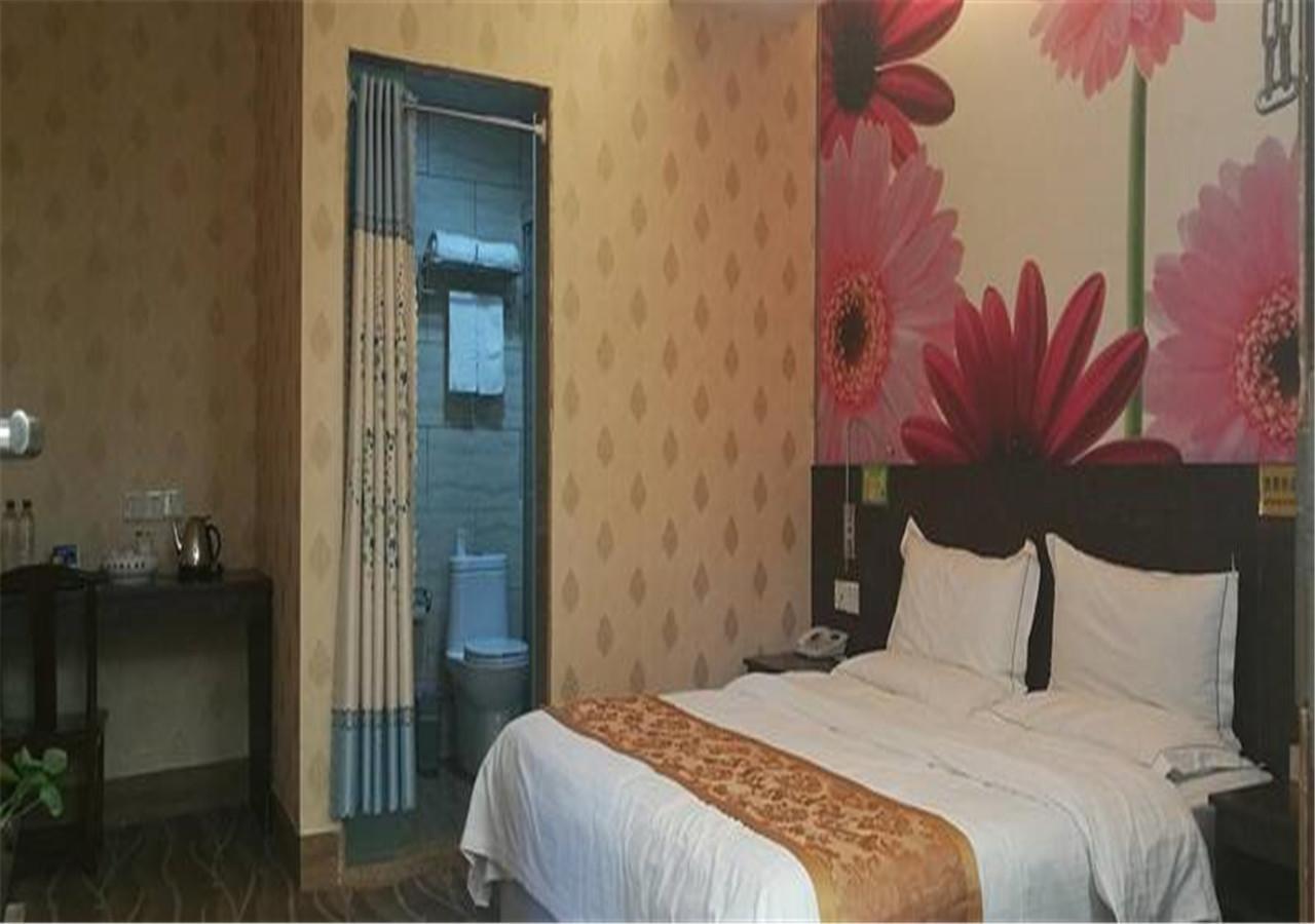 Xiamen Qingnian Yangguang Hotel - Wenzaodian ภายนอก รูปภาพ
